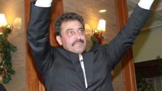 Цветан Василев лъсна в нов скандал