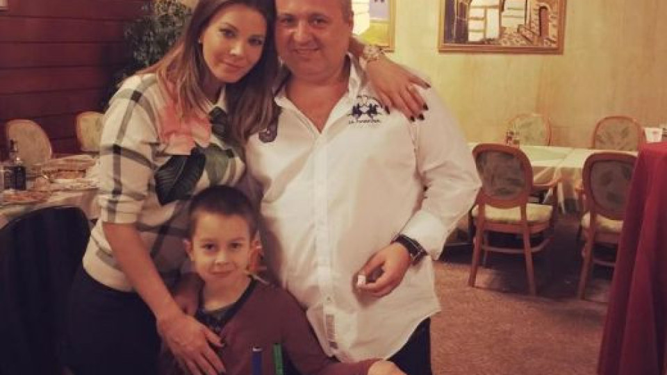 Коко Динев с шумно парти за ЧРД