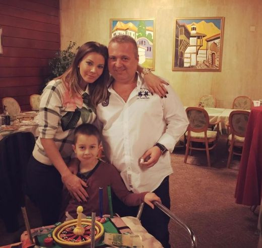 Коко Динев с шумно парти за ЧРД