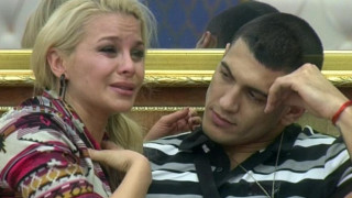 Десислава се чуди за Зарко