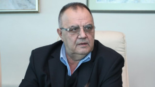 Проф. Божидар Димитров оплю Слави Трифонов