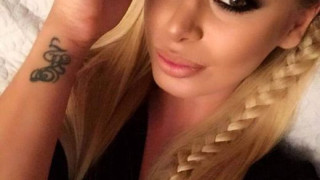 Светлана Василева се фука с пръстен за 12 000 евро