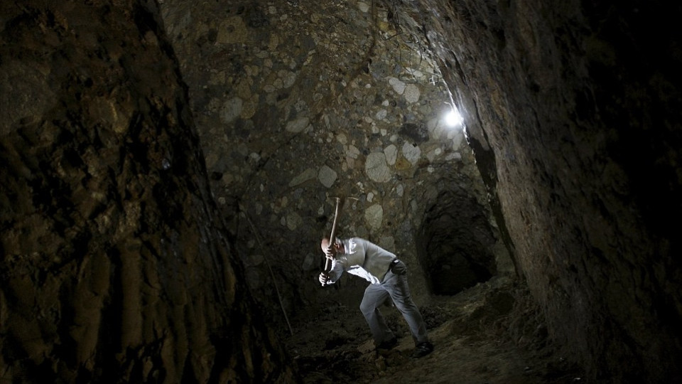 Подземен свят: Да живееш в пещера през 21 век!