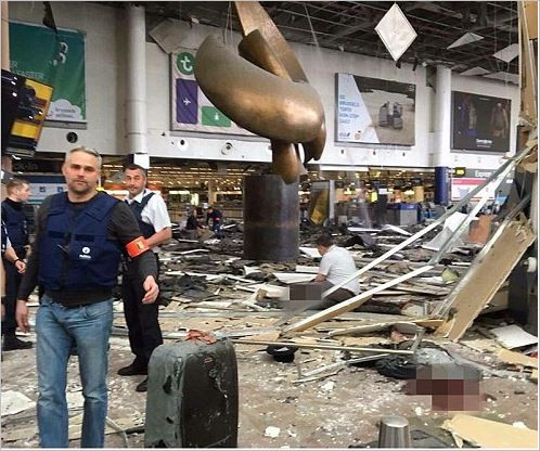 Брюксел в шок след атентатите! Министърът: Бяхме предупредени!