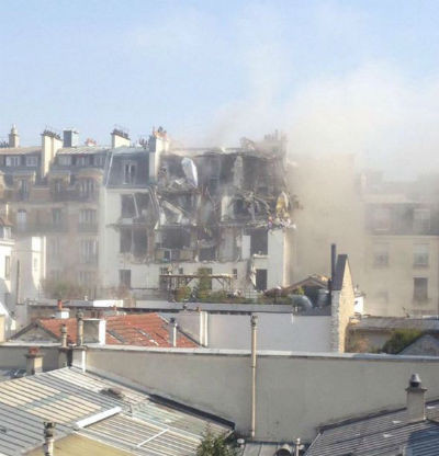 Извънредно! Експлозия в центъра на Париж (Последни новини)