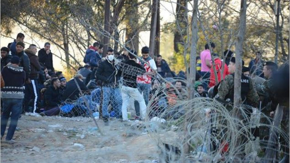 Амнести интернешънъл: Турция връща бежанци в Сирия! (Граничари стрелят по тях)