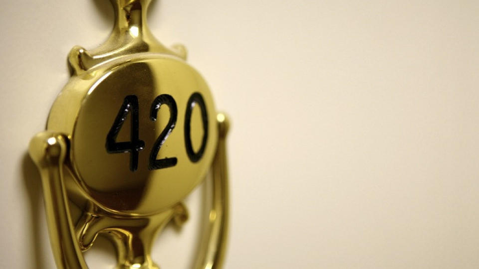Тайната на стая 420: Защо хотелите в САЩ не ползват този номер?