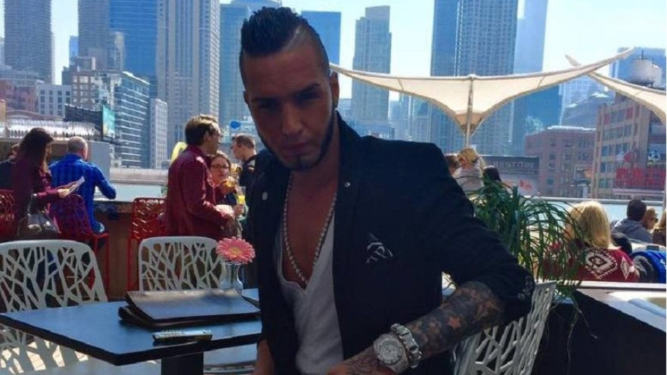 Джино Бианкалана хвърля патериците