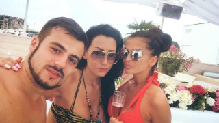 Три дни преди сватбата: Виж къде избягаха бъдещите младоженци Джена и Наско Стоев!