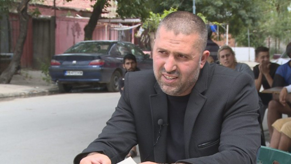 Айри Мурад - неграмотният общински съветник: Аз съм турчин, не българин!