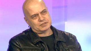 Слави Трифонов завъртя нов бизнес