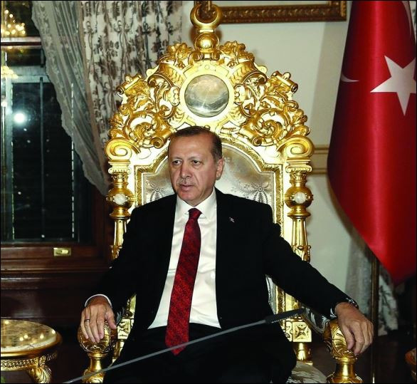 Реджеп Ердоган - Как уличния продавач на гевреци стана турски султан?