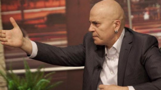Слави Трифонов потвърди, че влиза в политиката