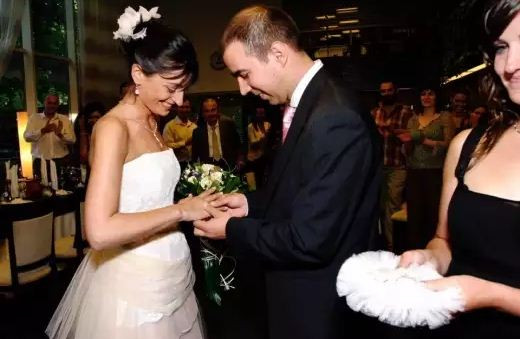 Екатерина Захариева отбеляза розова сватба (Снимки като булка)