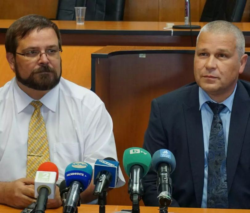 Анита Мейзер остава в ареста за 24 часа (Обвиняват я в убийство)