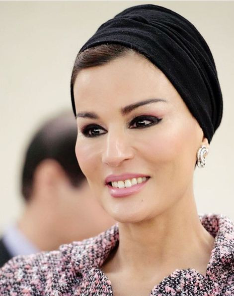 Шейха Моза – най-стилната дама на планетата (Вижте съветите й)