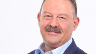 Димитър Цонев не издържа