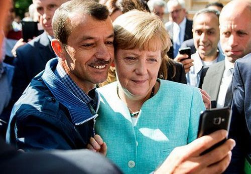 Ангела Меркел се хвана за главата: Мигрантите не се интегрират