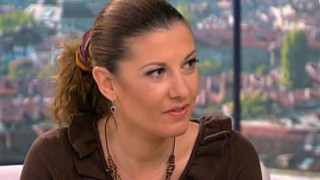 Миролюба Бенатова удари дъното
