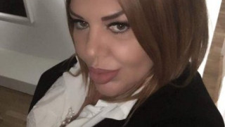 Ваня Червенкова избра костюм на топ дизайнерката Евгения Борисова за парти с Браян Адамс