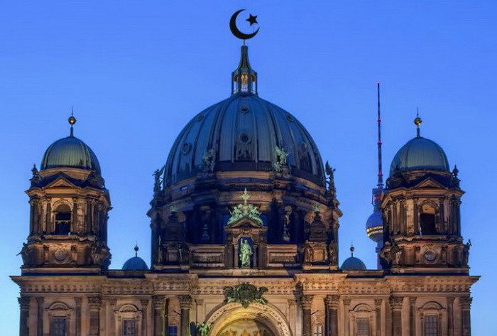 Германия се тресе от мегаскандал: Кой окичи с полумесец църквата в Кьолн?