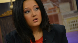 Лиляна Павлова: Край на безплатното саниране!