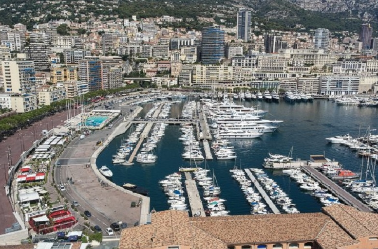 Вижте столицата на лукса Монако (Защо там всички са богати)