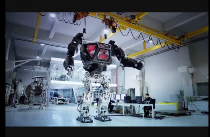 Трансформърс в действие: Гигантски робот ще пази Южна Корея