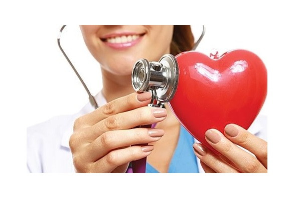 Съвети на кардиолозите, които ще спасят живота ви в студа