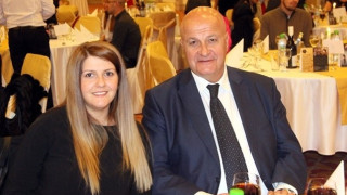 Стефан Шарлопов вдига тежка сватба