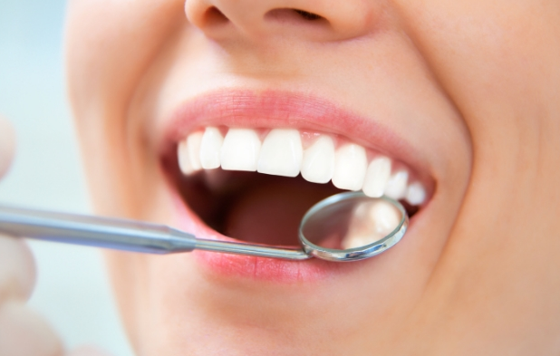 Как да се справим с кариесите без зъболекар? (Мислите ли, че е възможно?)