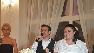 Съсипаха жената на Зуека: Ани Вичева не спира да плаче! (от сватбата живее в кошмар)