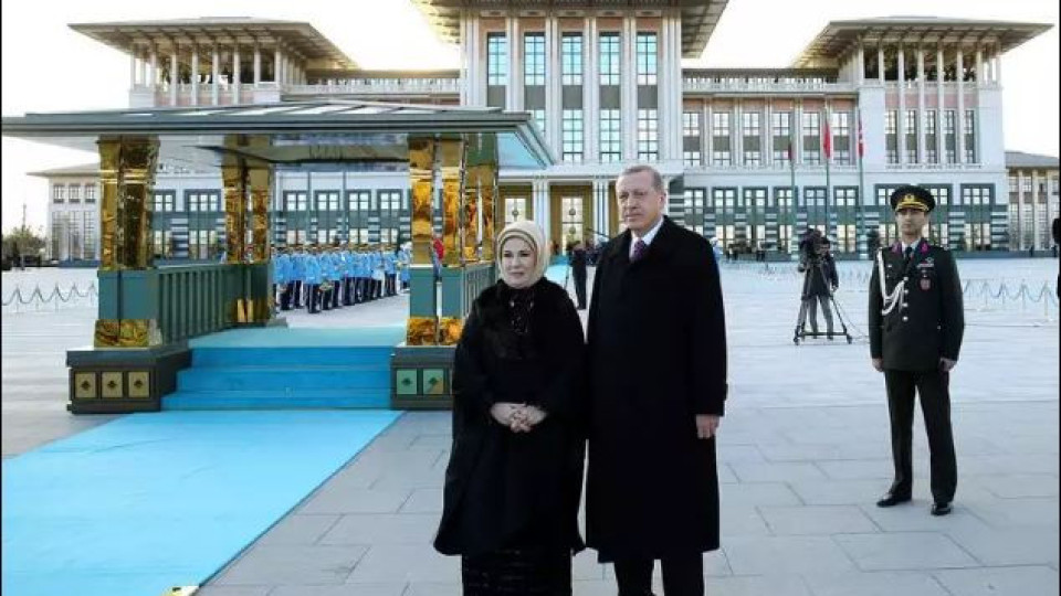 Защо Ердоган отдалечава Турция от ЕС: Неоосманизмът превзема страната?