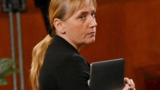 Елена Йончева е съсипана