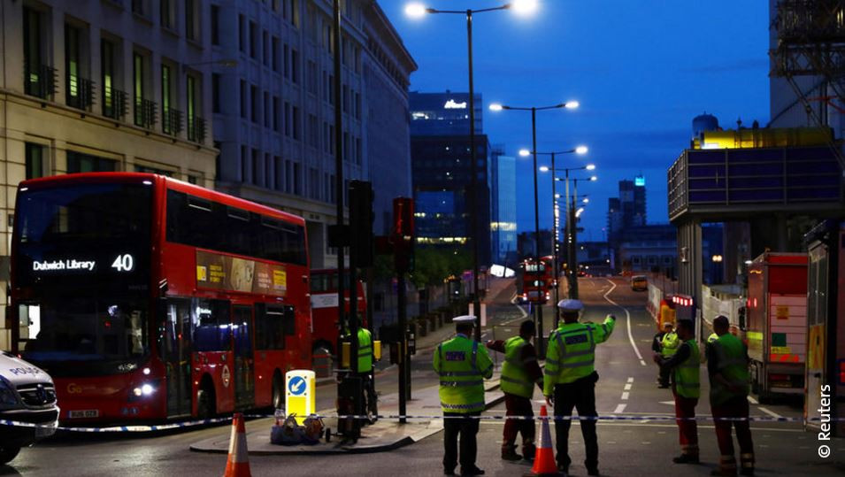 Атентаторите от Лондон идентифицирани, ИДИЛ пое отговорност