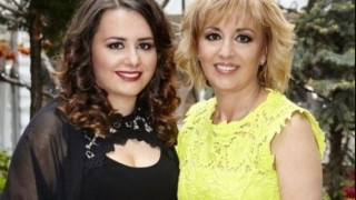 Внукът на Мая Манолова - позлатен от раждането!