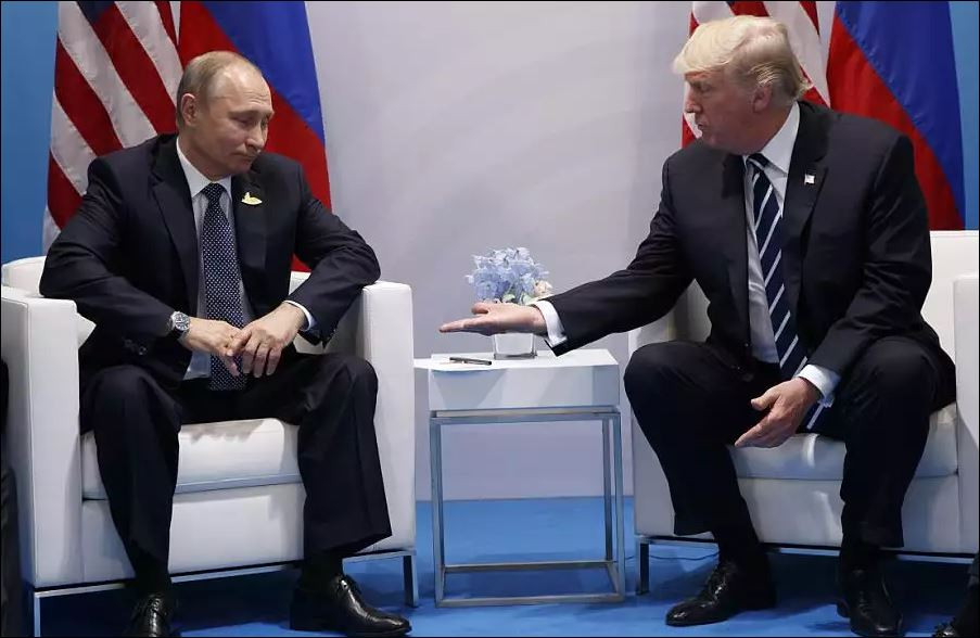 Тайния разговор на Путин и Тръмп: Какво (не) си казаха световните лидери?