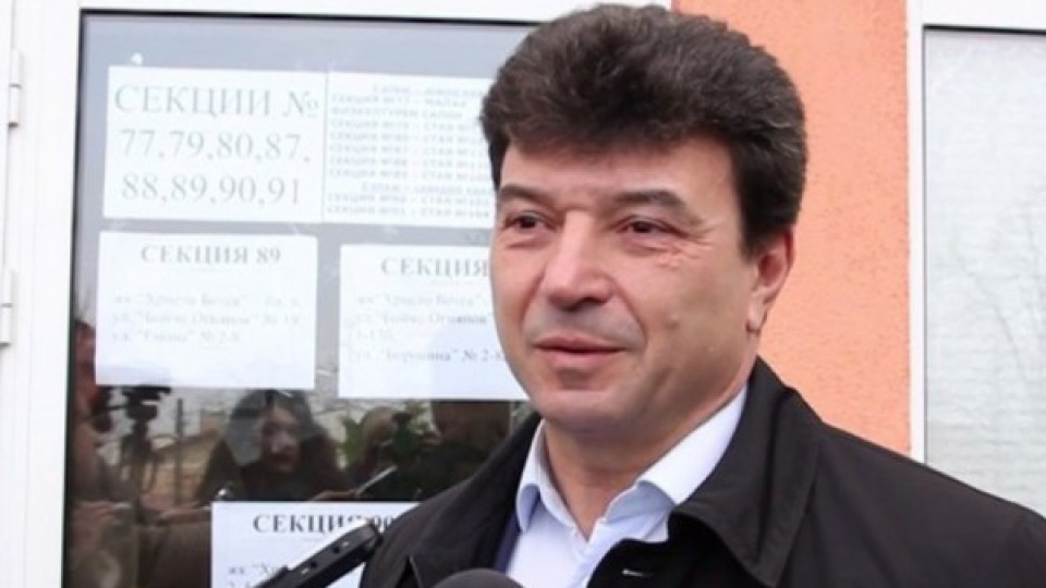 Живко Суджука взимал и миди „за Бойко“