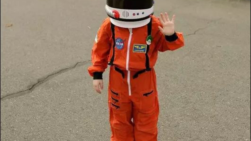 Уникум! НАСА с 9-годишен експерт по планетарна защита