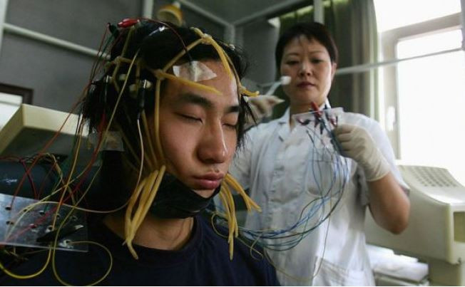 В Китай лекуват интернет зависимост в истински концлагери!