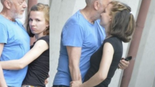 Младата лолитка на Стоян Алексиев заръчала компроматните снимки (Вижте защо)
