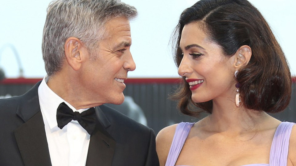 Амал и Джордж Клуни приютиха бежанец в дома си!