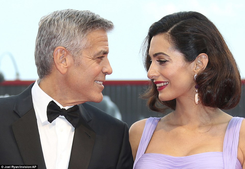 Амал и Джордж Клуни приютиха бежанец в дома си!