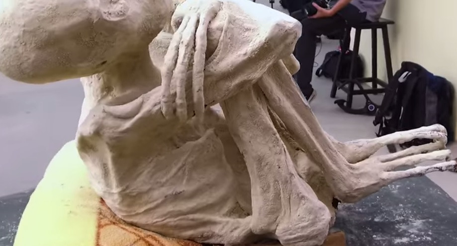 ОТКРИТИЕ НА ВЕКА? Намерените в Перу мумии са на извънземни (Вижте сензационната находка)