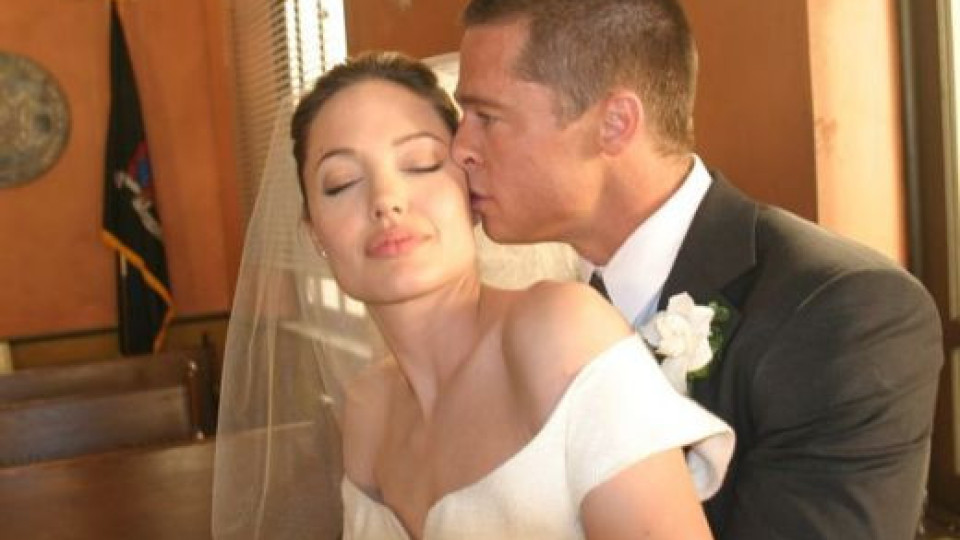 Брад Пит попиля Анджелина: Бракът ни бе 12 години ад!