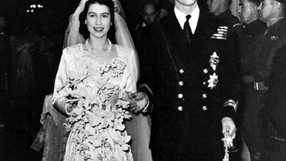 Кралица Елизабет с уникален жест за годишнината от сватбата си!