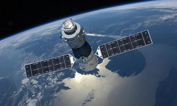 "Адски дъжд" над Гърция и България заради китайска космическа станция