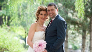 Министър Николина Ангелкова не спи в едно легло със съпруга си (Вижте защо)