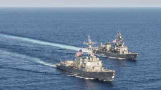 В Китай бесни на САЩ: Приберете си корабите, или ще има война