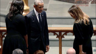 Невероятно! Мелания Тръмп и Мишел Обама станаха първи дружки (Снимки)